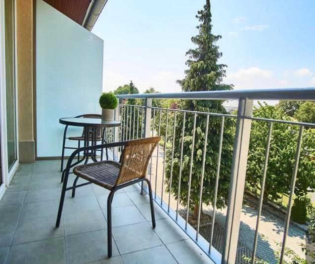 Sunshine 208 Apartman บาลาตอนซาร์โซ ภายนอก รูปภาพ